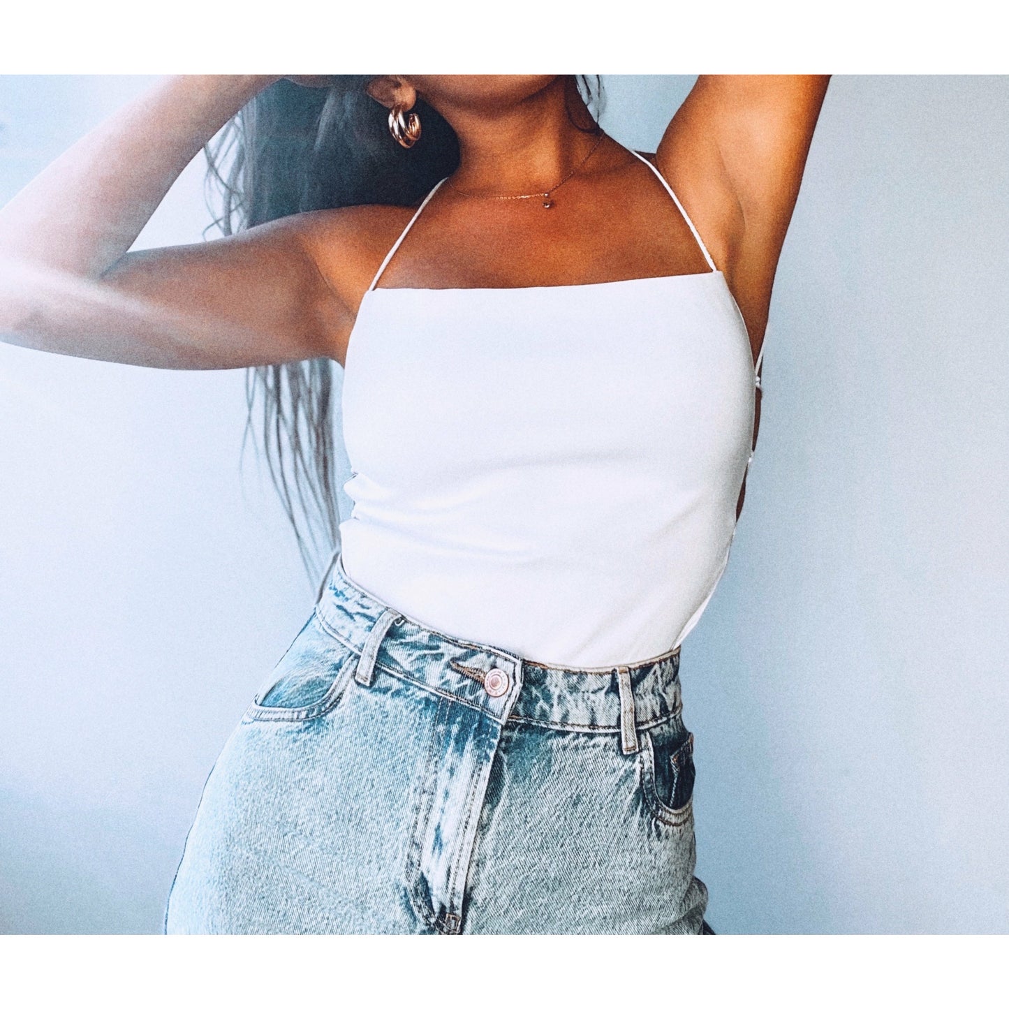 Backless top