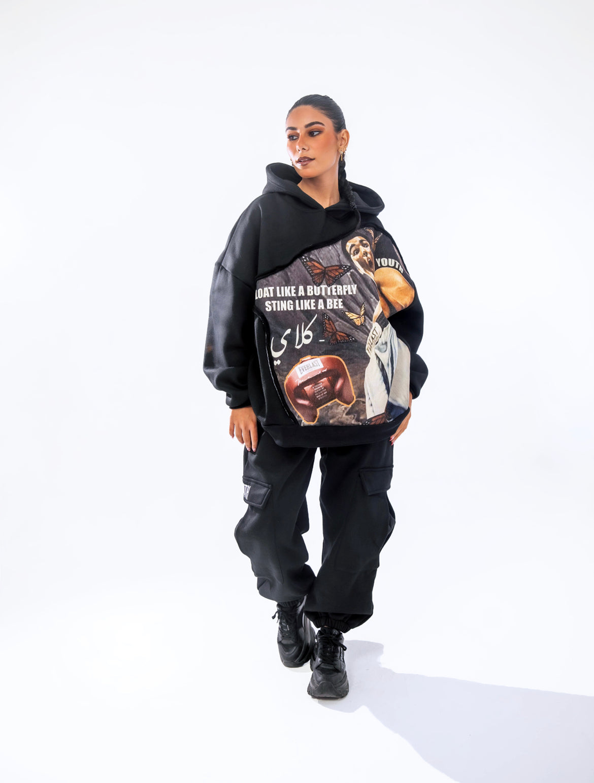 BLACK CARGO SWEATS
