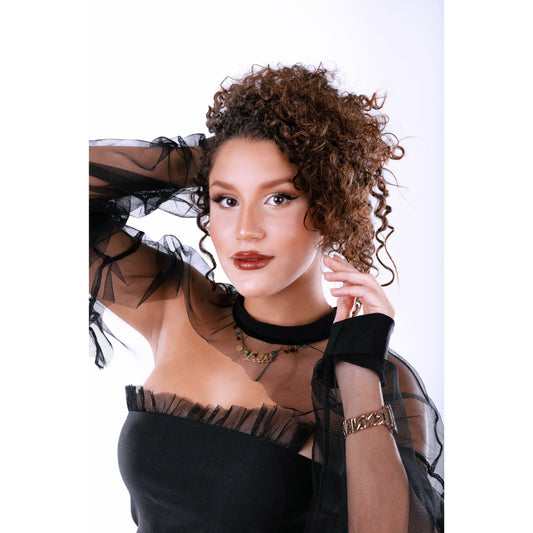 Tulle sleeve